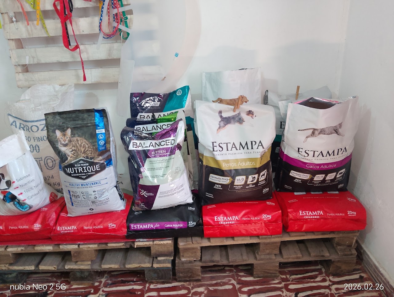 Bolsas de alimento balanceado para perros y gatos